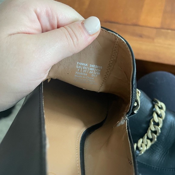 Calvin Klein Loafers with Gold Chain, size 37 - Picture 9 of 10